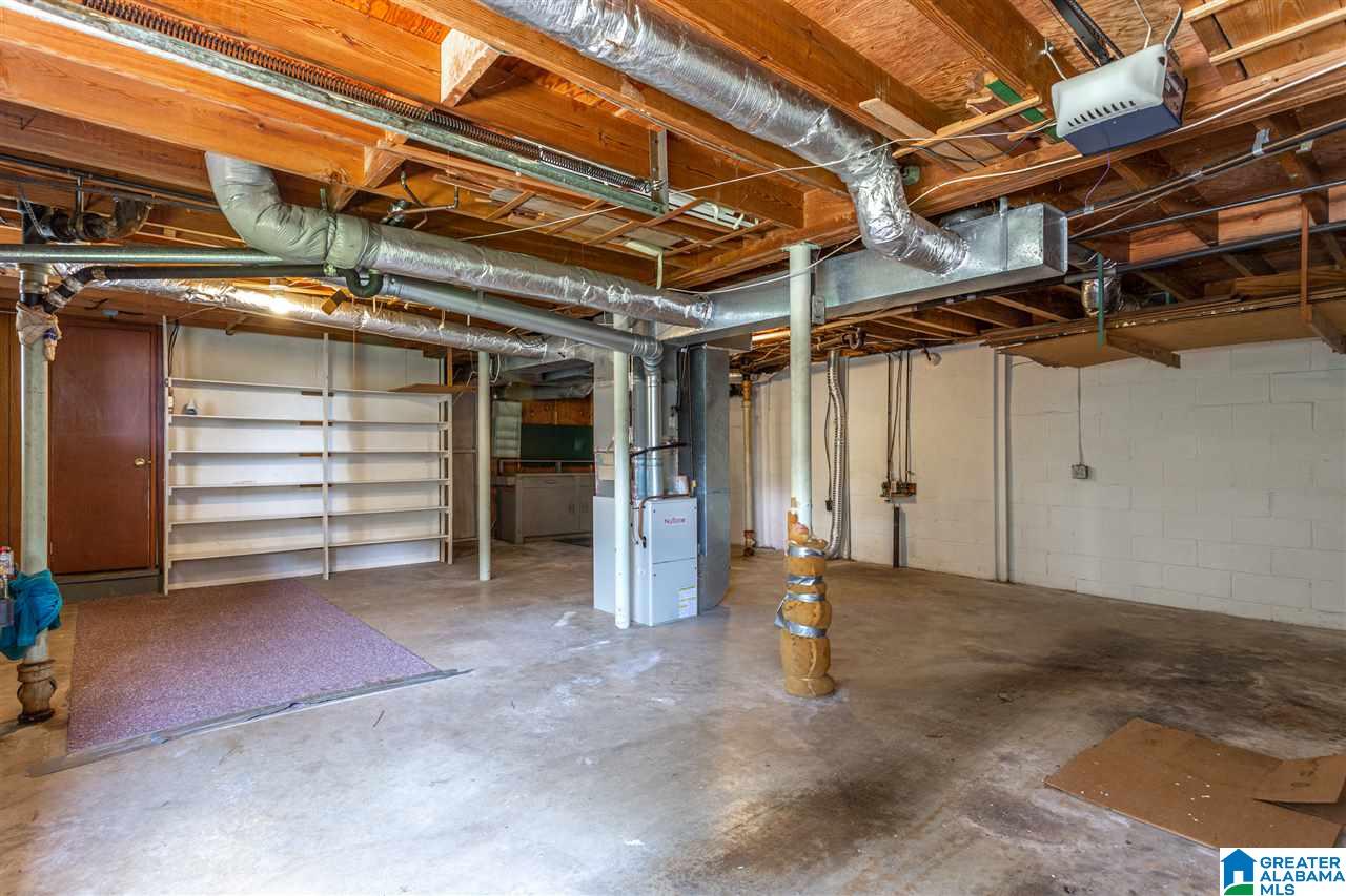 905 Barnisdale Road Birmingham, AL 35235 - Photo 30 of 36