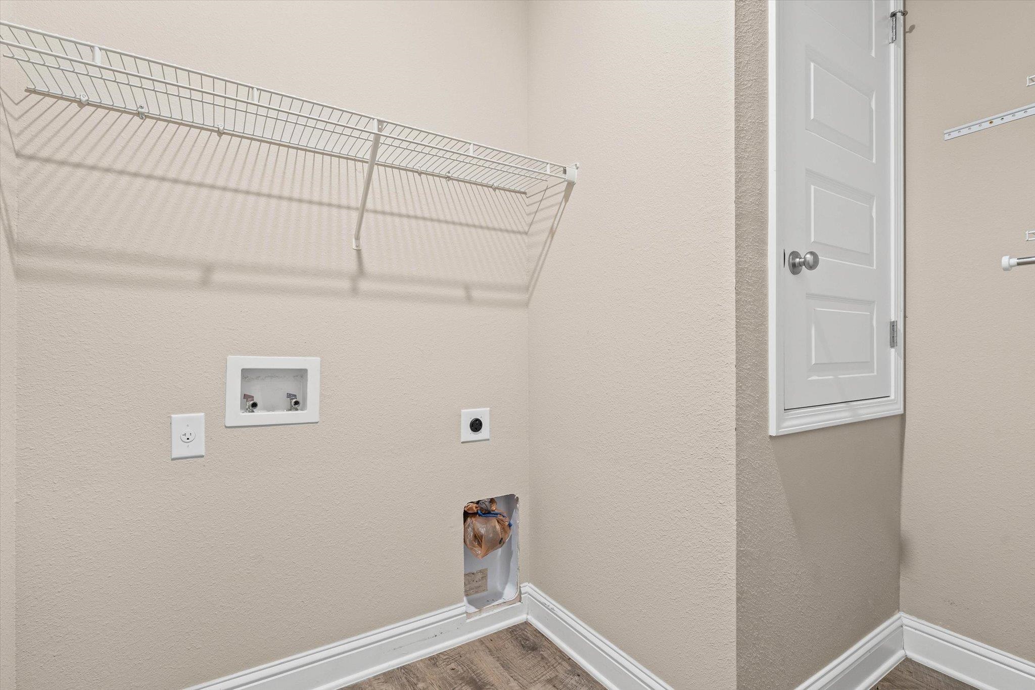 22976 Lieutenant Avenue Foley, AL 36535 - Photo 17 of 30 Laundry