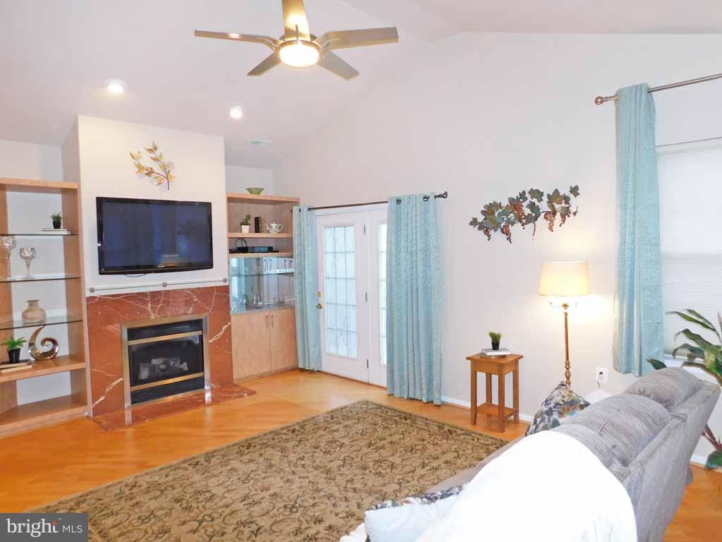 59 Bluebonnet Road Langhorne, PA 19047 - Photo 7 of 29 Family Room