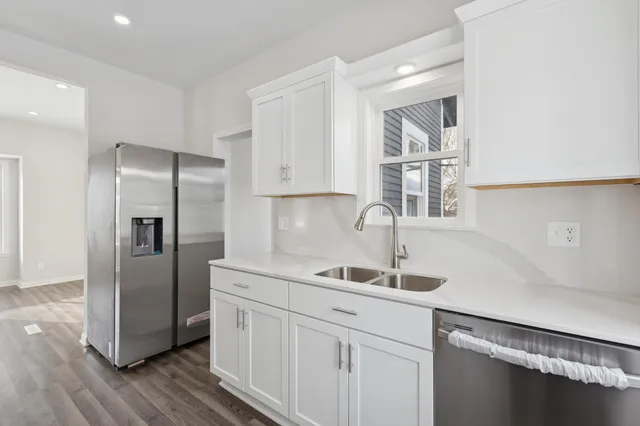 $224,900 | 550 Monroe Street Southeast, Hutchinson, MN 55350