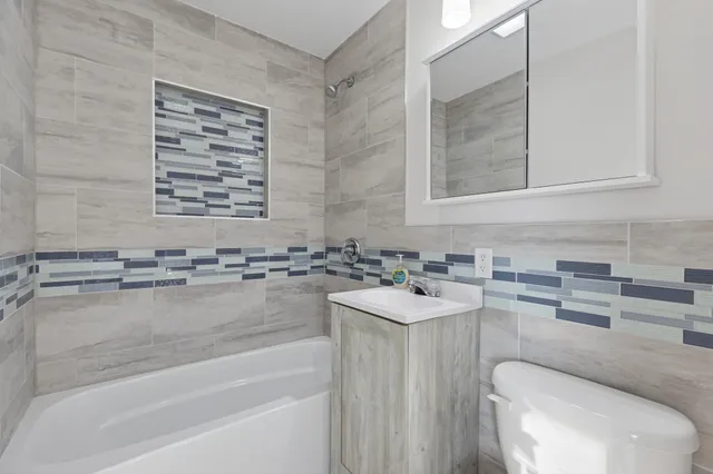 $224,900 | 550 Monroe Street Southeast, Hutchinson, MN 55350