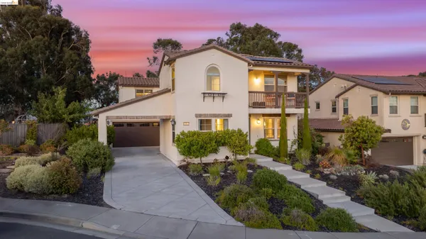 $985,000 | 1461 Montclair Street, Vallejo, CA 94592