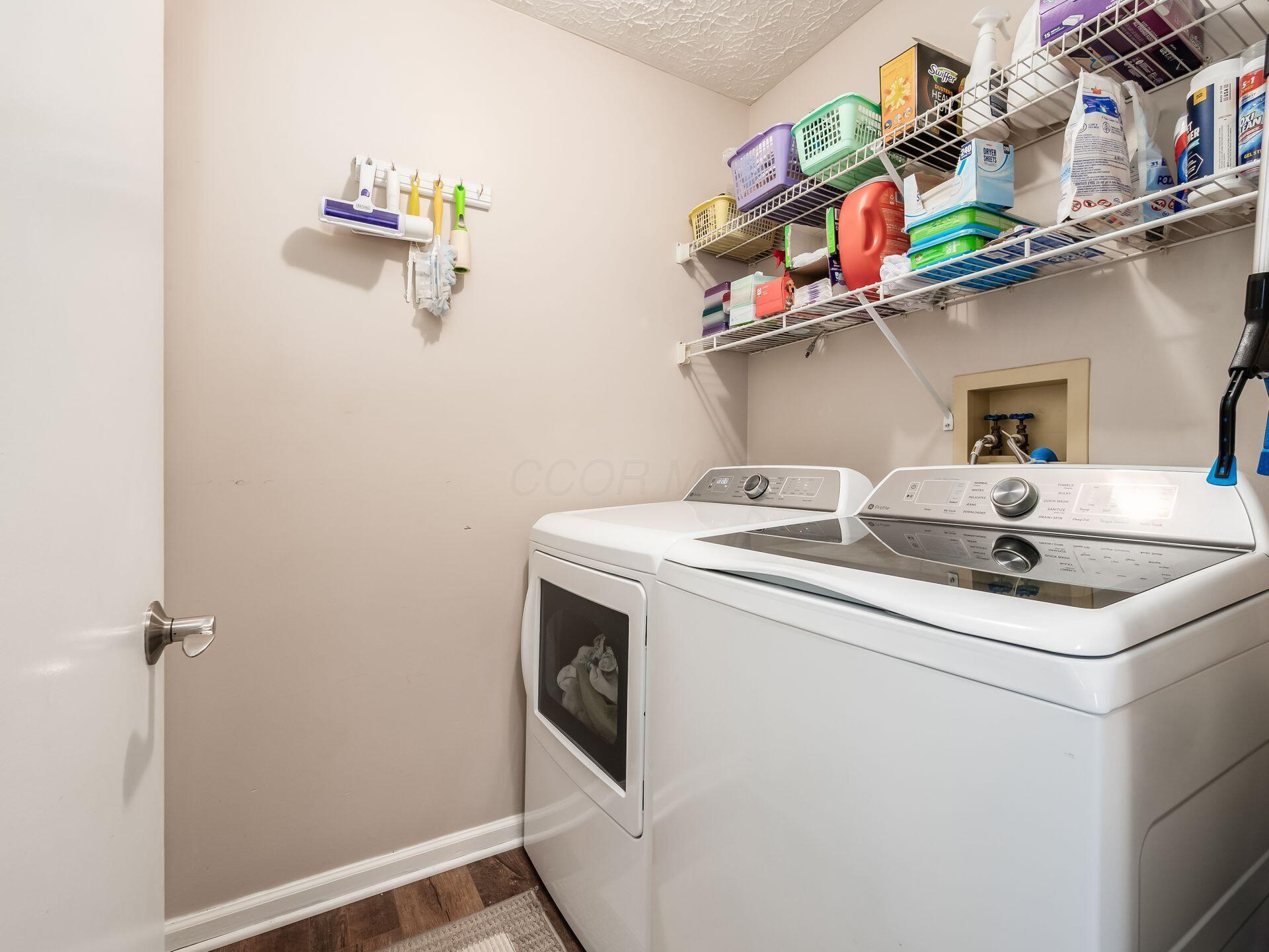 2568 Windflower Road Hilliard, OH 43026 - Photo 17 of 36 1st Floor Laundry