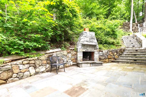 a view of an outdoor space with porch and garden