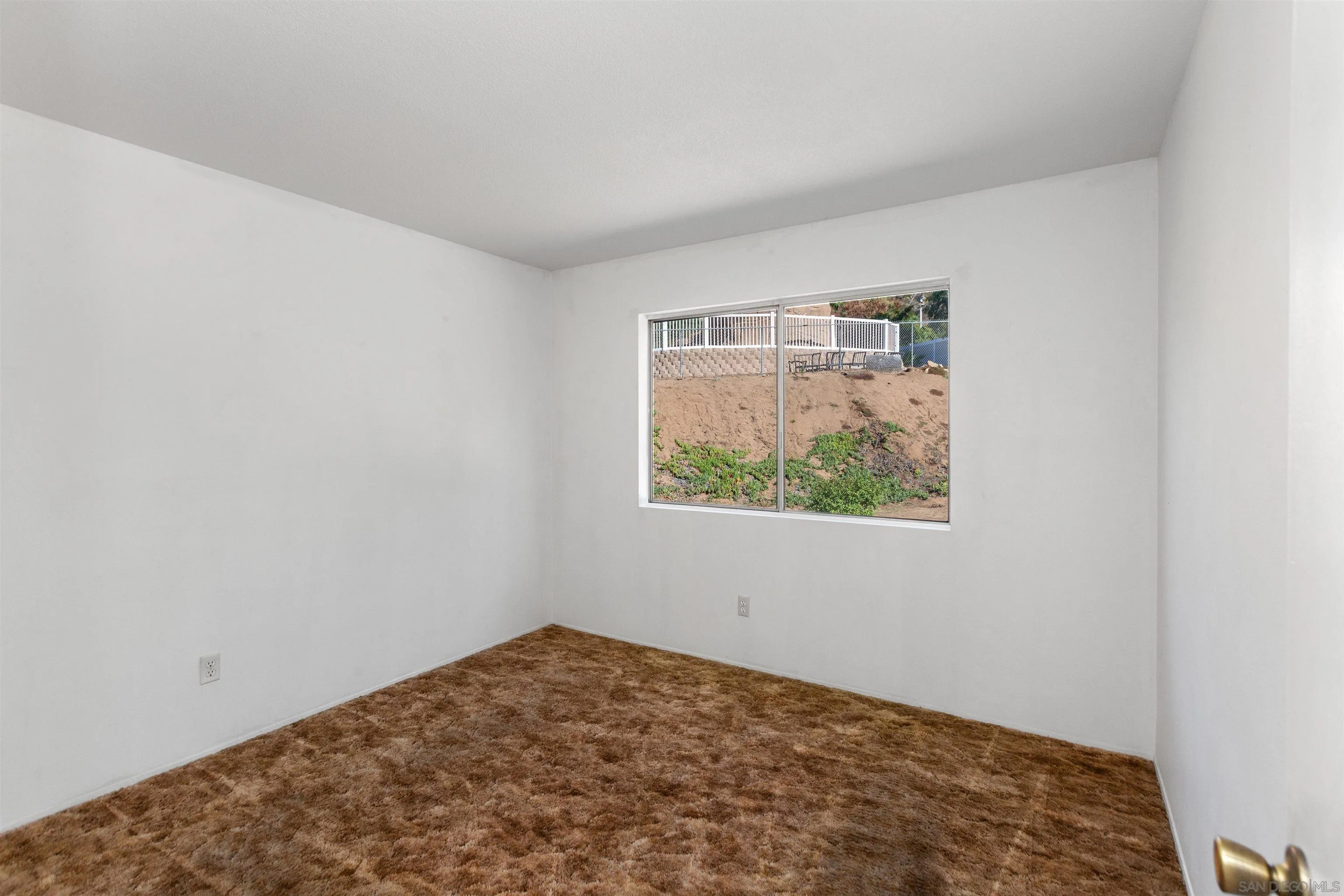 14537 Range Park Place Poway, CA 92064 - Photo 25 of 46 a view of empty room with window