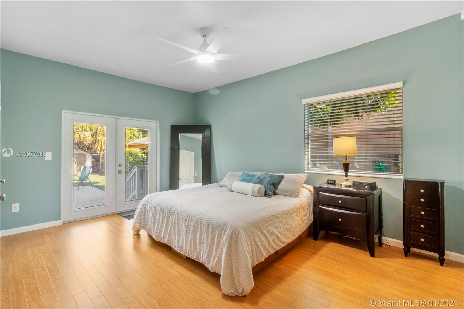 6439 Southwest 34th Street Miami, FL 33155 - Photo 12 of 21 Gallery Image 12
