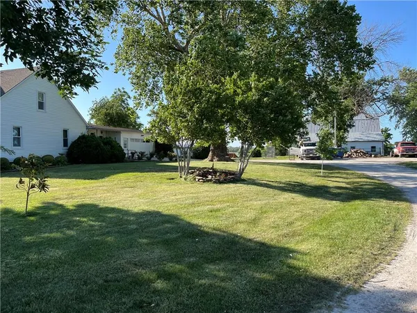 $474,999 | 17217 Ff Highway, Higginsville, MO 64037