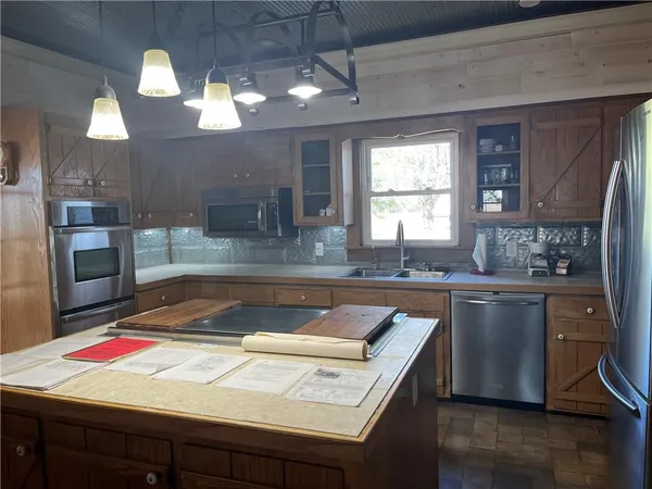 $474,999 | 17217 Ff Highway, Higginsville, MO 64037