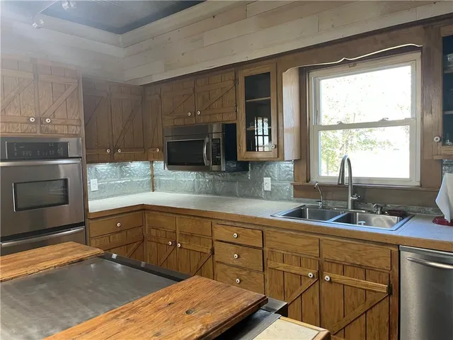 $474,999 | 17217 Ff Highway, Higginsville, MO 64037