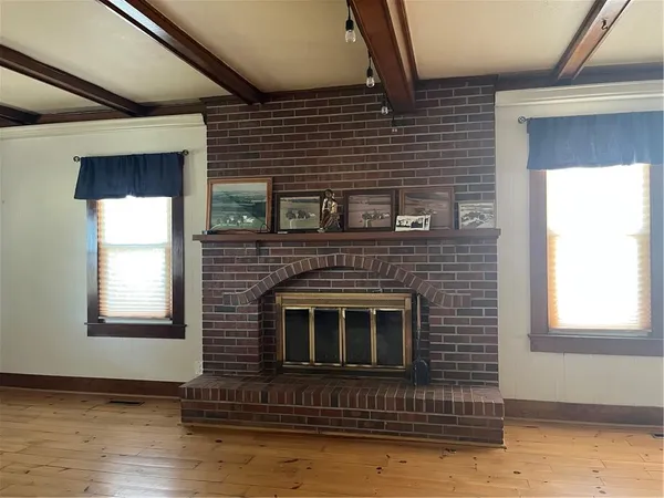 $474,999 | 17217 Ff Highway, Higginsville, MO 64037