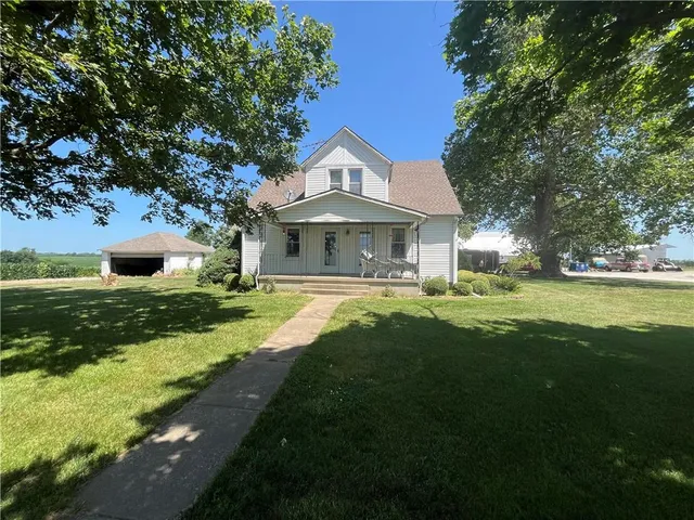 $474,999 | 17217 Ff Highway, Higginsville, MO 64037