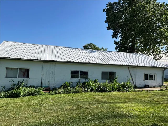 $474,999 | 17217 Ff Highway, Higginsville, MO 64037