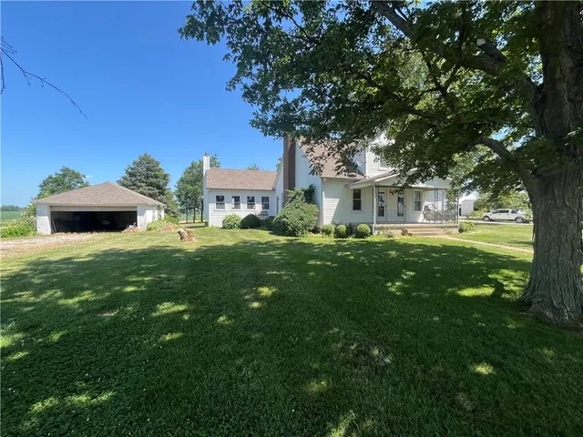 $474,999 | 17217 Ff Highway, Higginsville, MO 64037