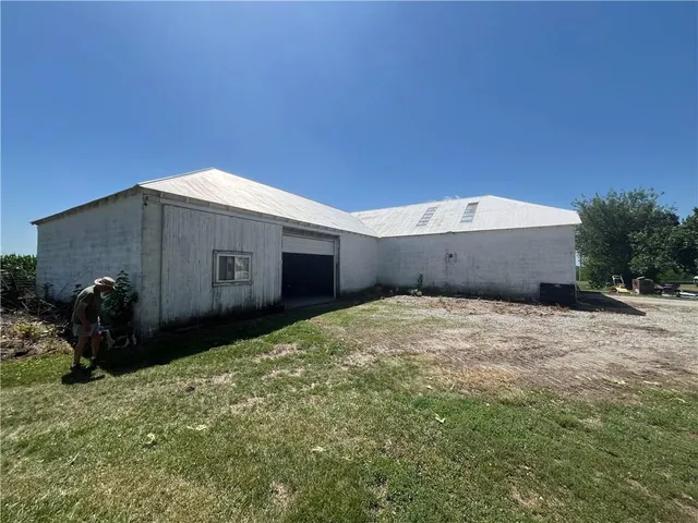 $474,999 | 17217 Ff Highway, Higginsville, MO 64037