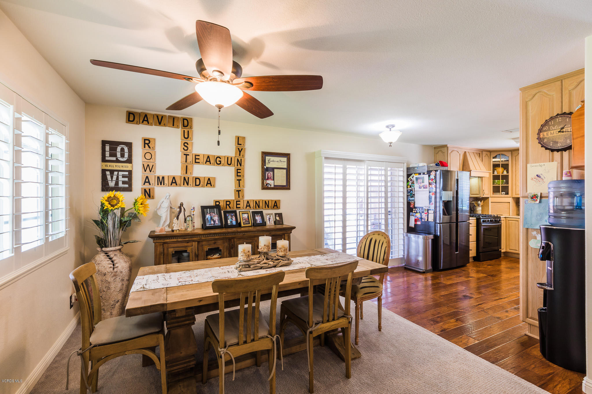660 Appleton Road Simi Valley, CA 93065 - Photo 14 of 47 a dining room with furniture and window