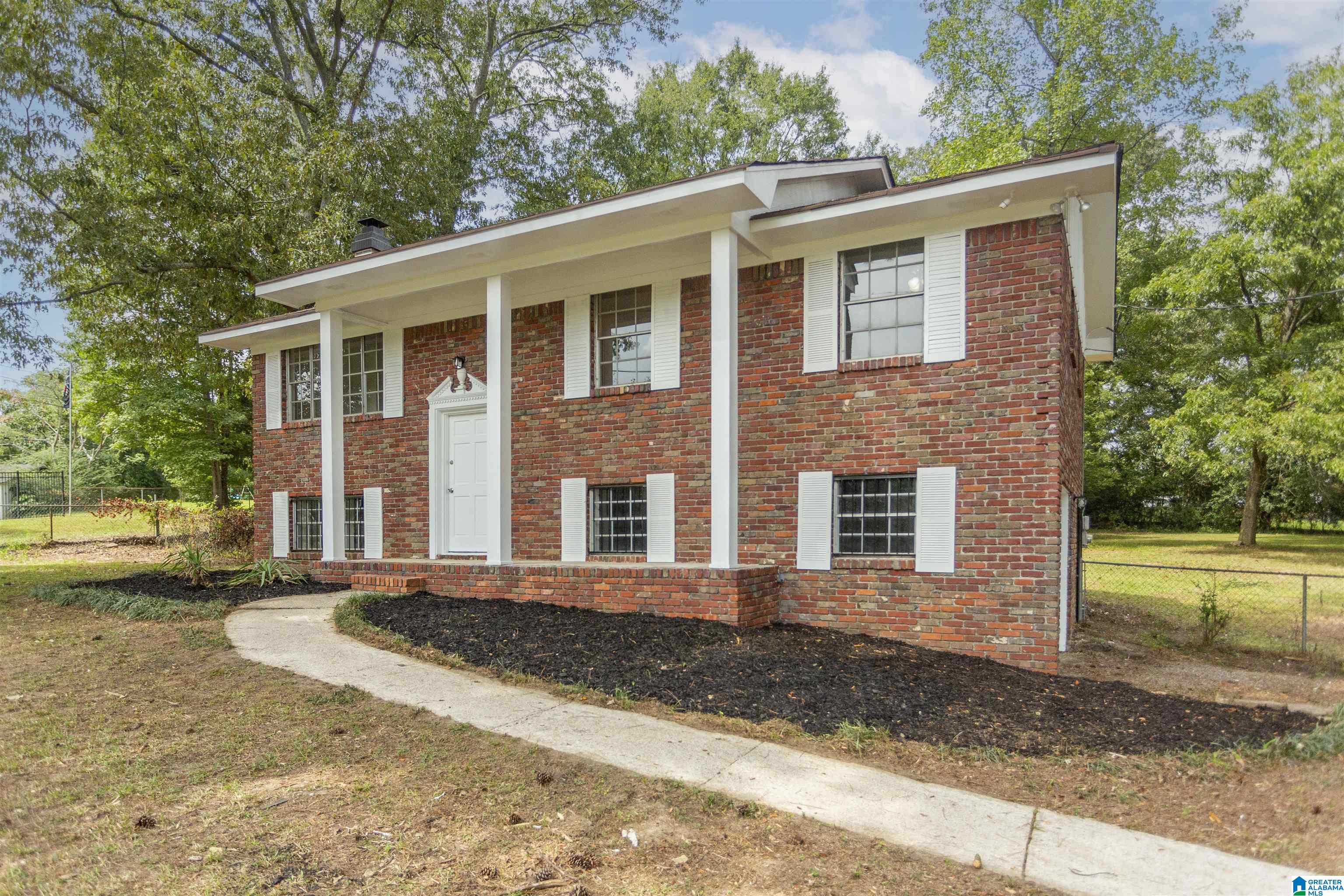 1008 Union Grove Road Adamsville, AL 35005 - Photo 2 of 45