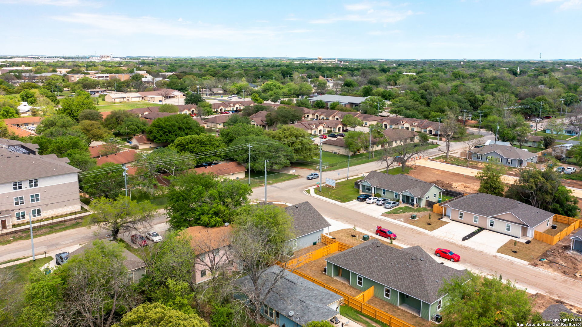 509-511 Hudson Street Seguin, TX 78155 - Photo 3 of 32