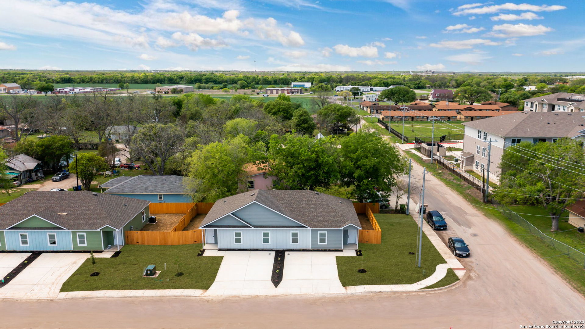 509-511 Hudson Street Seguin, TX 78155 - Photo 4 of 32