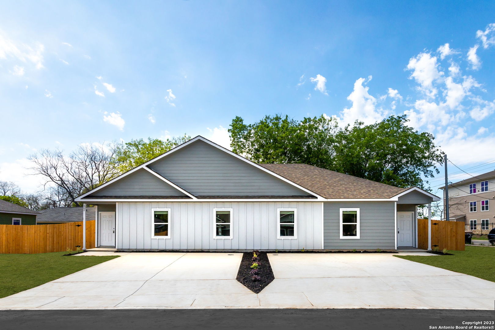 509-511 Hudson Street Seguin, TX 78155 - Photo 5 of 32