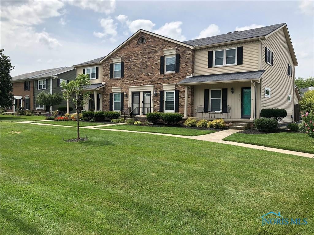 28403 Simmons Road Perrysburg, OH 43551 - Photo 1 of 26 Gallery Image 1