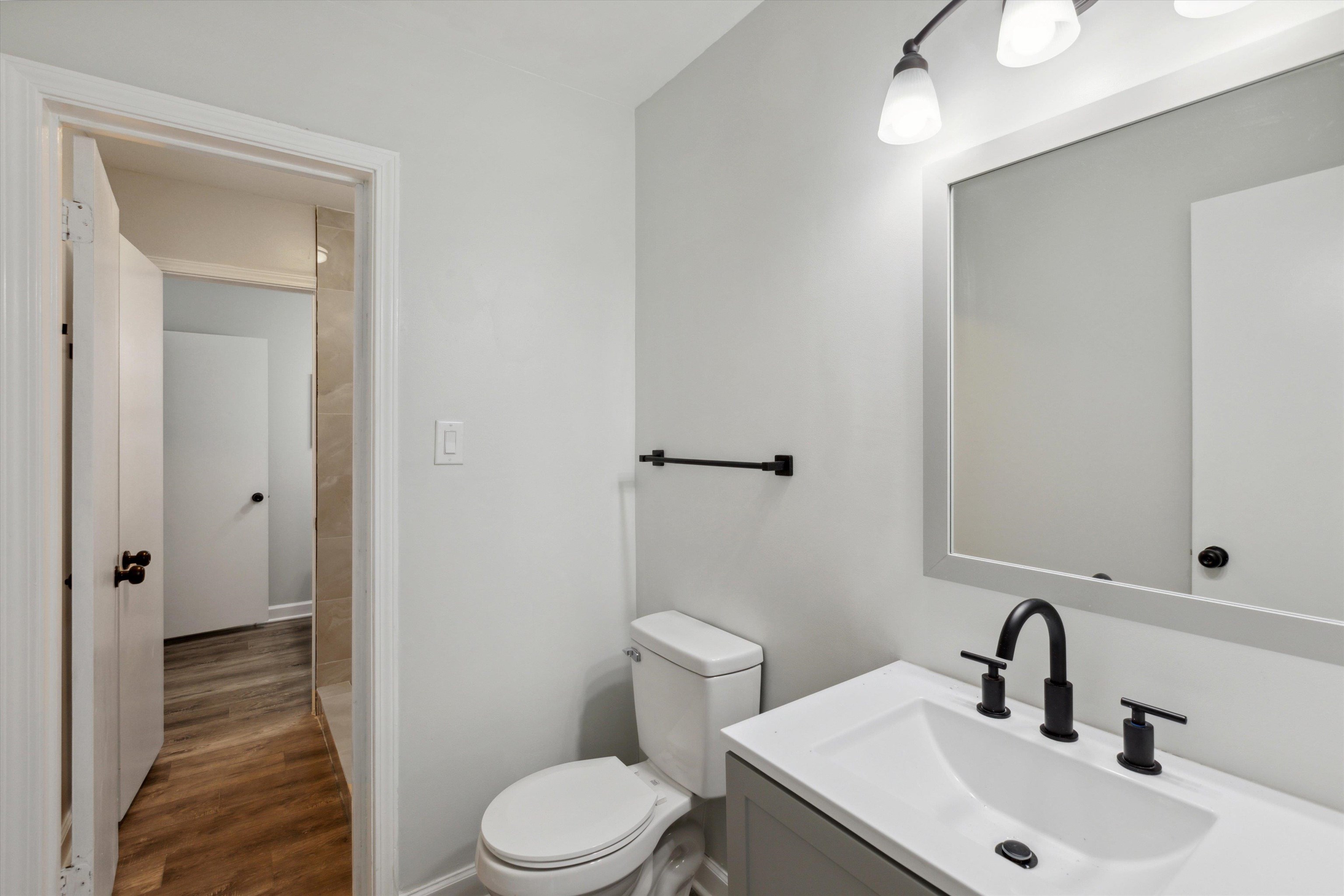 5726 Quince Road, Unit 12 Memphis, TN 38119 - Photo 17 of 28 Gallery Image 17