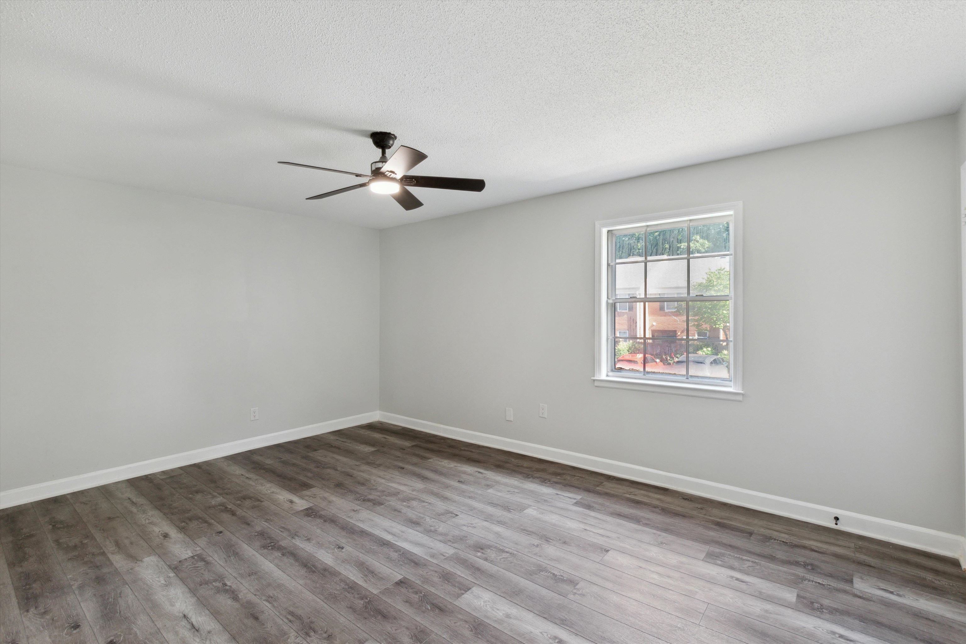 5726 Quince Road, Unit 12 Memphis, TN 38119 - Photo 20 of 28 Gallery Image 20