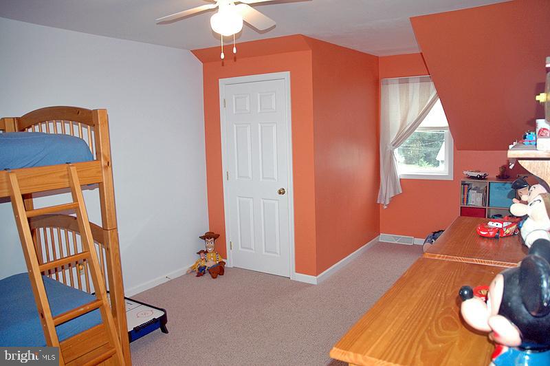 306 Shultz Road Lancaster, PA 17603 - Photo 12 of 14 Gallery Image 12