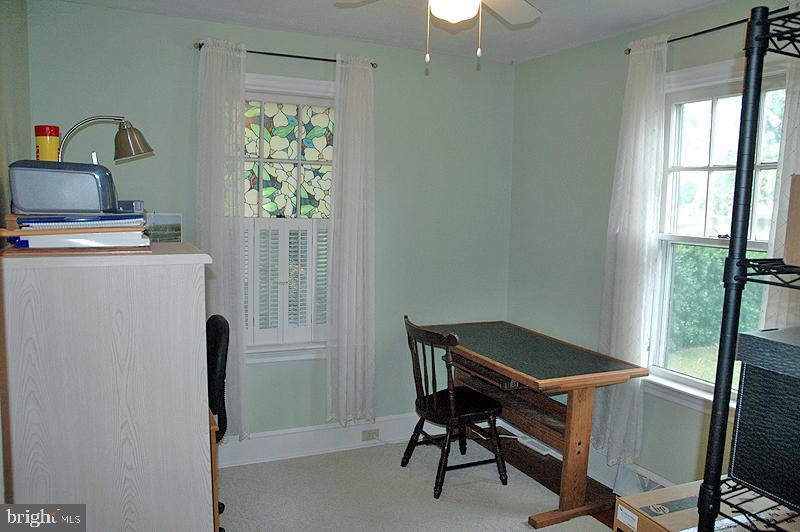 306 Shultz Road Lancaster, PA 17603 - Photo 10 of 14 Gallery Image 10