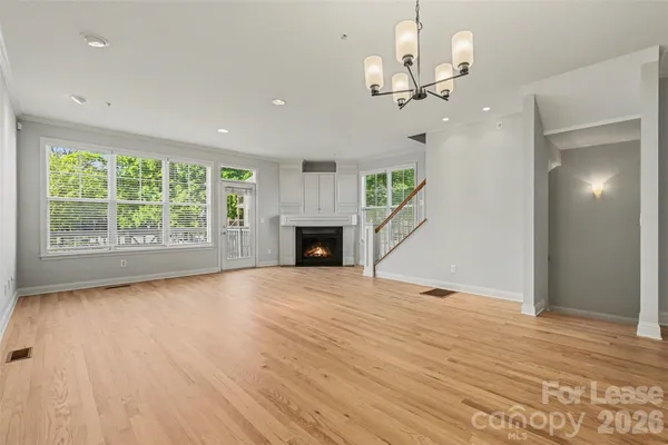 $3,400 | 841 West 4th Street, Charlotte, NC 28202