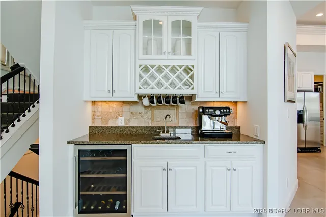 $2,350,000 | 596 Forestridge Lane, Sunrise Beach, MO 65079