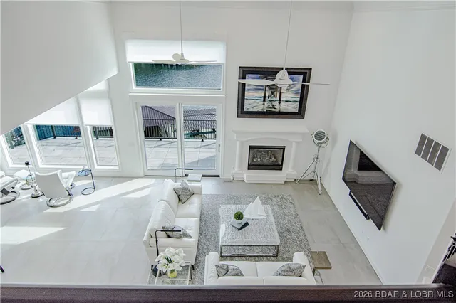 $2,350,000 | 596 Forestridge Lane, Sunrise Beach, MO 65079