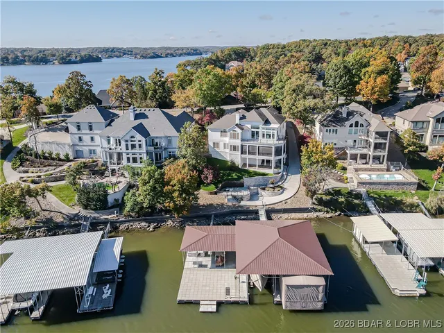 $2,350,000 | 596 Forestridge Lane, Sunrise Beach, MO 65079