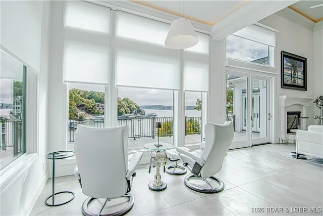 $2,350,000 | 596 Forestridge Lane, Sunrise Beach, MO 65079