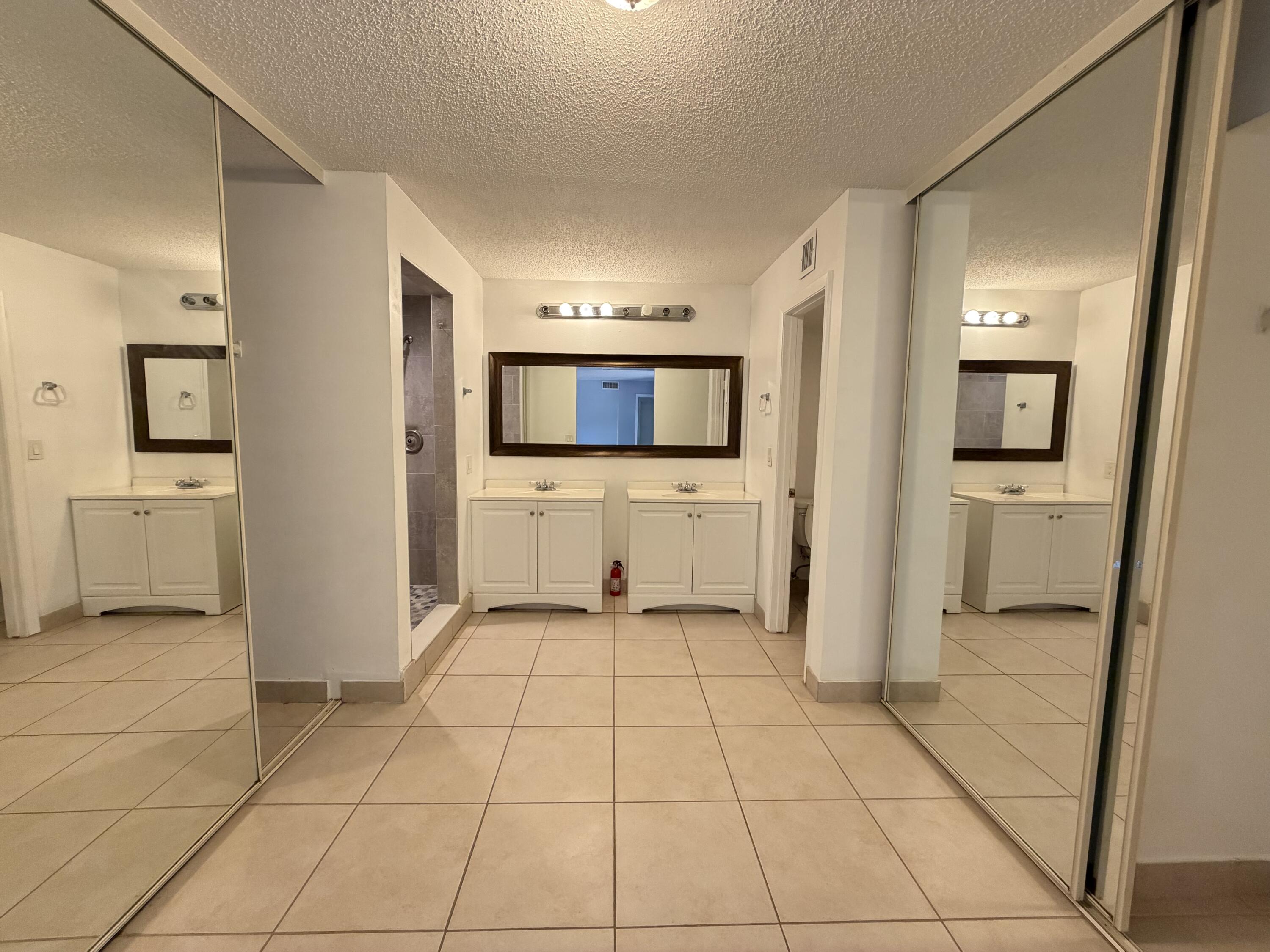 731 Springdale Circle Palm Springs, FL 33461 - Photo 30 of 33 IMG_7336