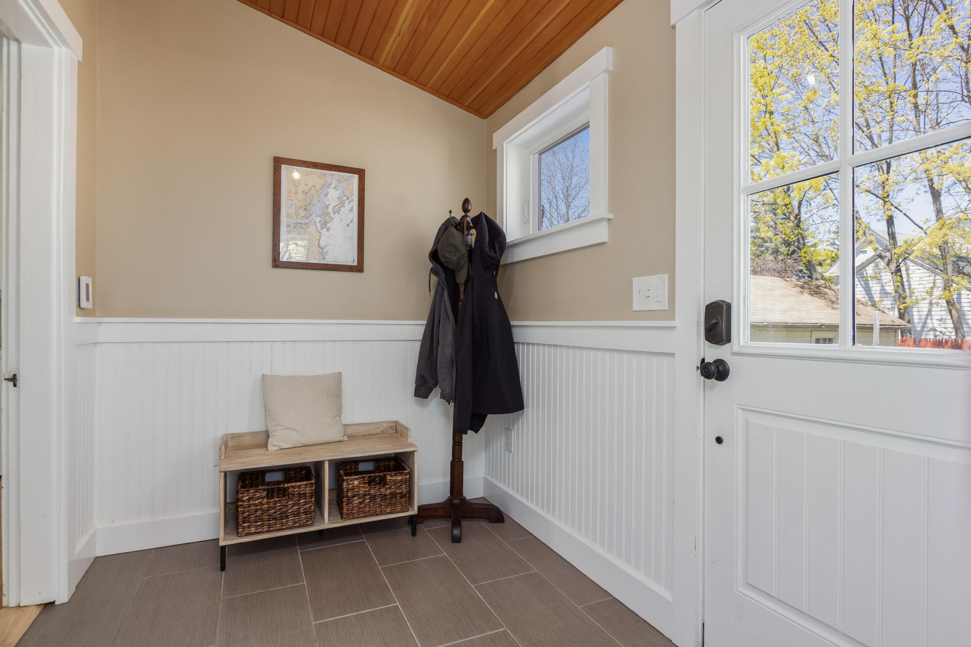 25 Gleckler Road Portland, ME 04103 - Photo 15 of 45 Mudroom-4