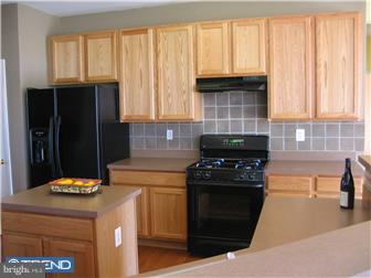201 Barnhill Road Perkasie, PA 18944 - Photo 5 of 11 Kitchen