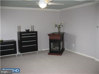 201 Barnhill Road Perkasie, PA 18944 - Photo 7 of 11 Bedroom - Main
