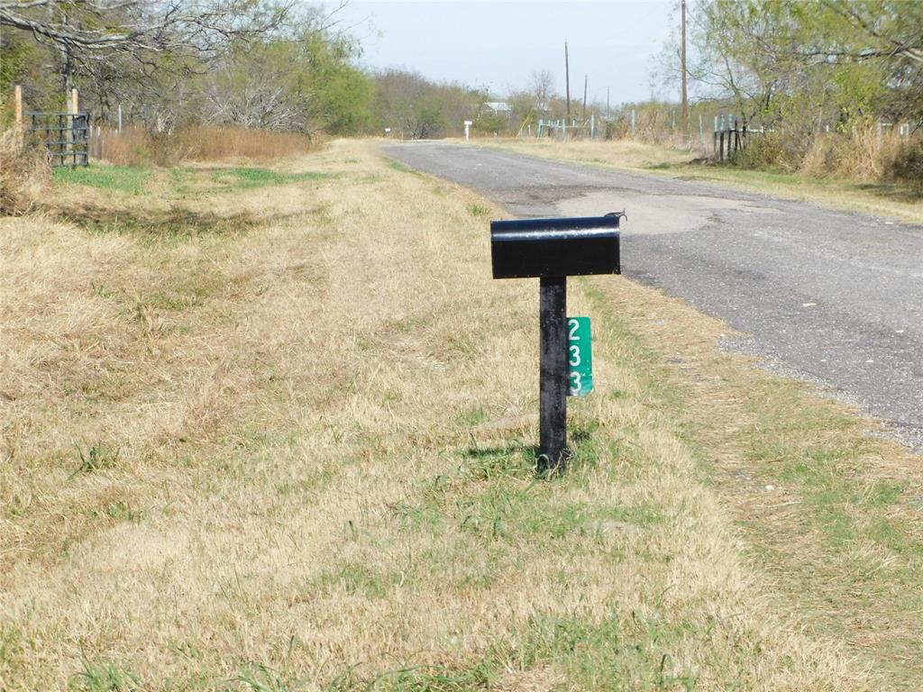 233 HCR 3315 Hubbard, TX 76648 - Photo 11 of 31 a picture of street with city view