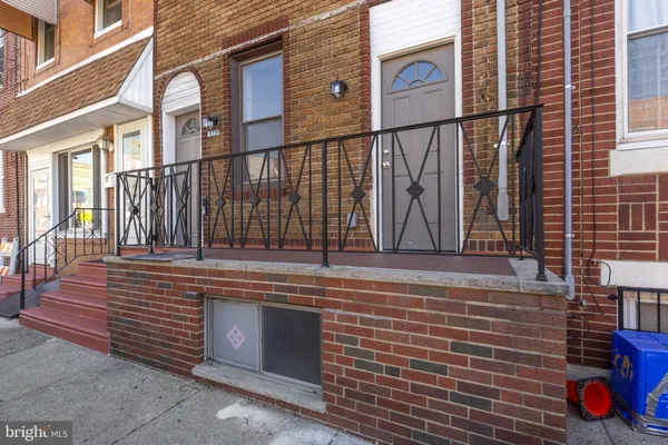 $1,395 | 1807 South 9th Street, Unit 1, Philadelphia, PA 19148