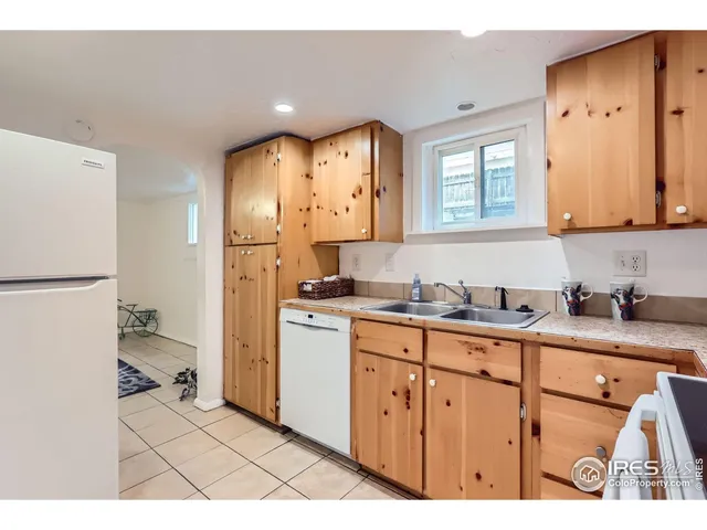 a view of an entryway