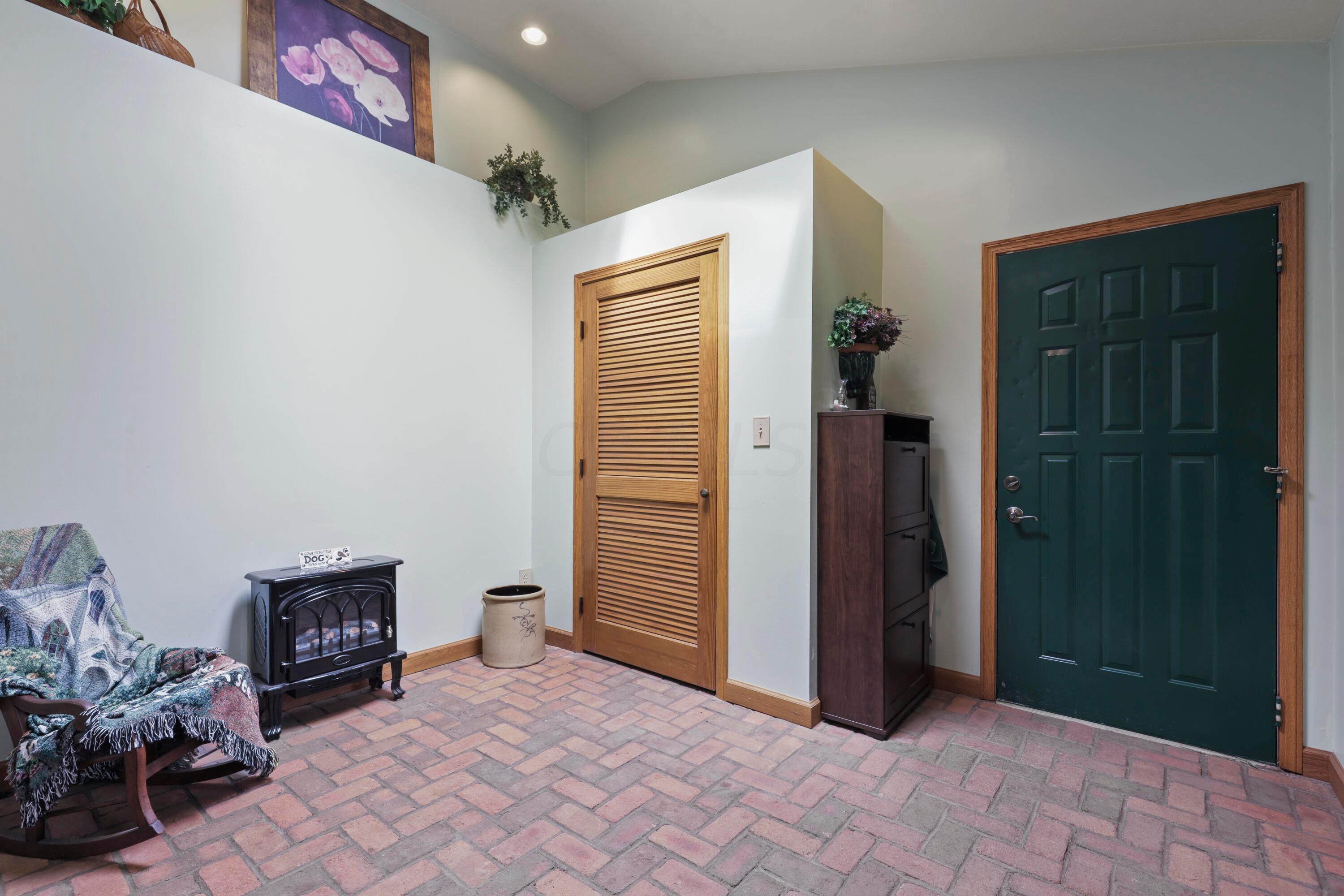 14700 Clark State Road Southwest Pataskala, OH 43062 - Photo 63 of 83 Rear Foyer that connects House & Garage