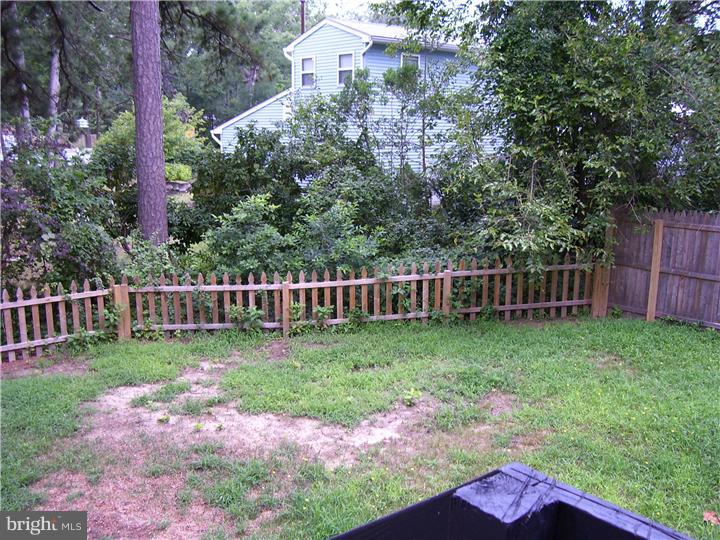 6 Malaga Road Williamstown, NJ 08094 - Photo 8 of 9 Back Yard