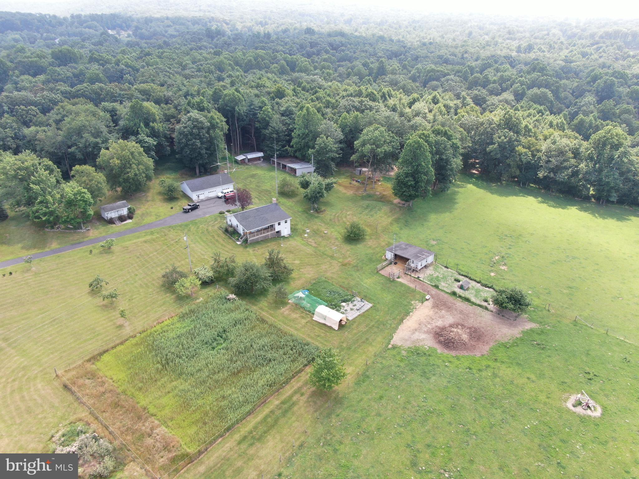 4745 Spruce Road Fayetteville, PA 17222 - Photo 12 of 90