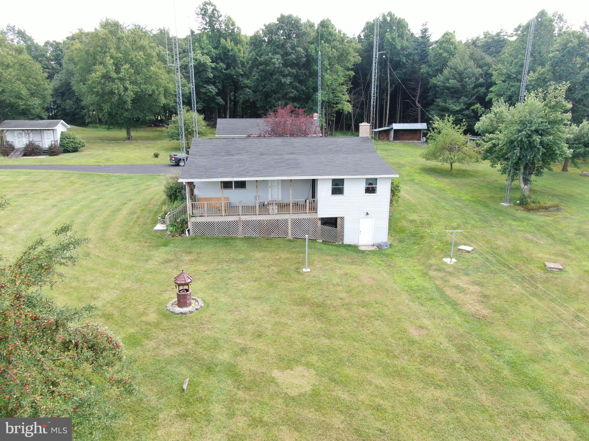 4745 Spruce Road Fayetteville, PA 17222 - Photo 5 of 90