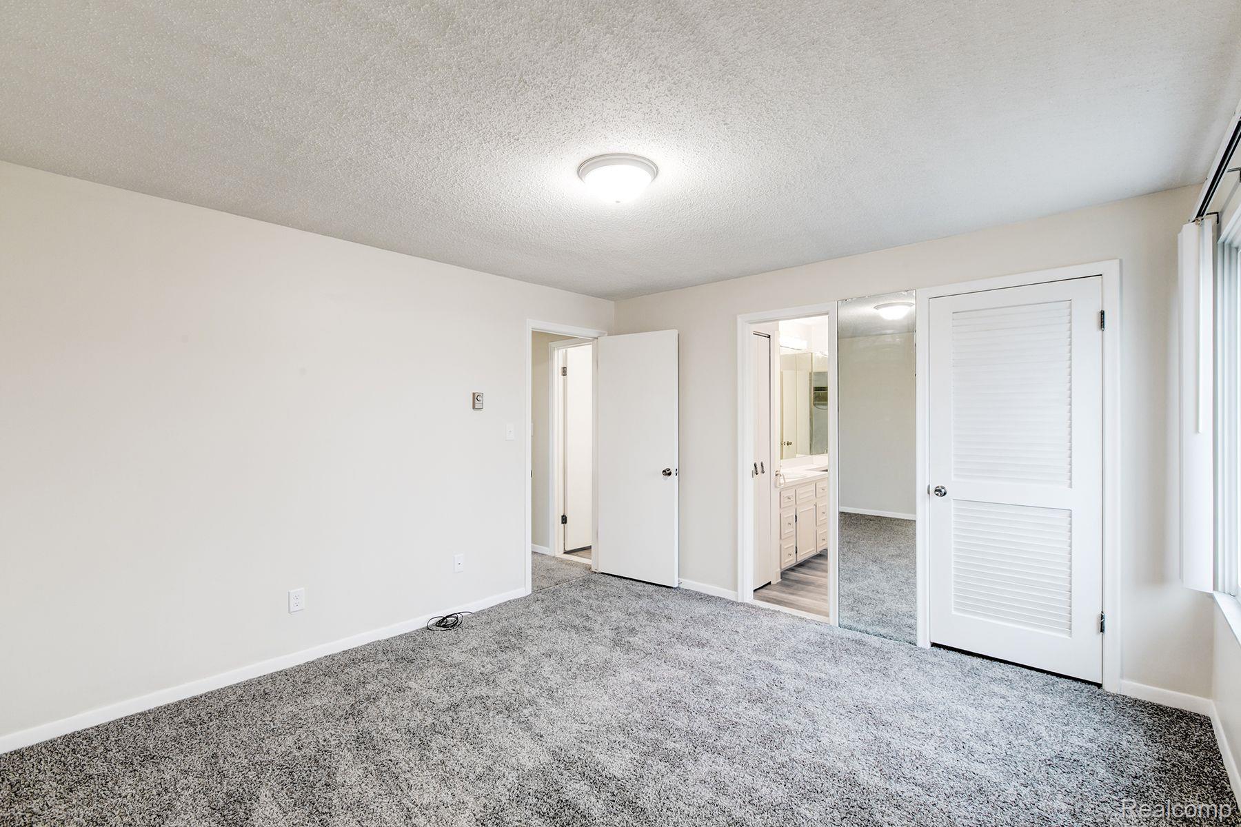 1900 River Road, Unit H4 Marysville, MI 48040 - Photo 19 of 26 Gallery Image 19