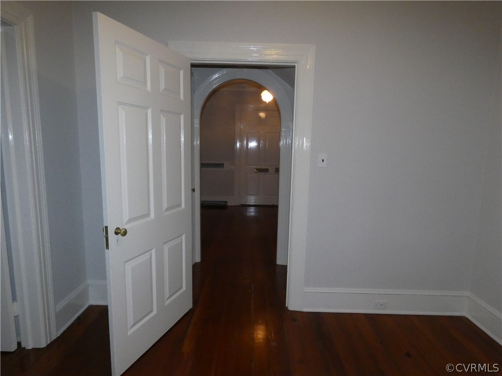 1105 Overbrook Road Petersburg, VA 23805 - Photo 15 of 40 Gallery Image 15