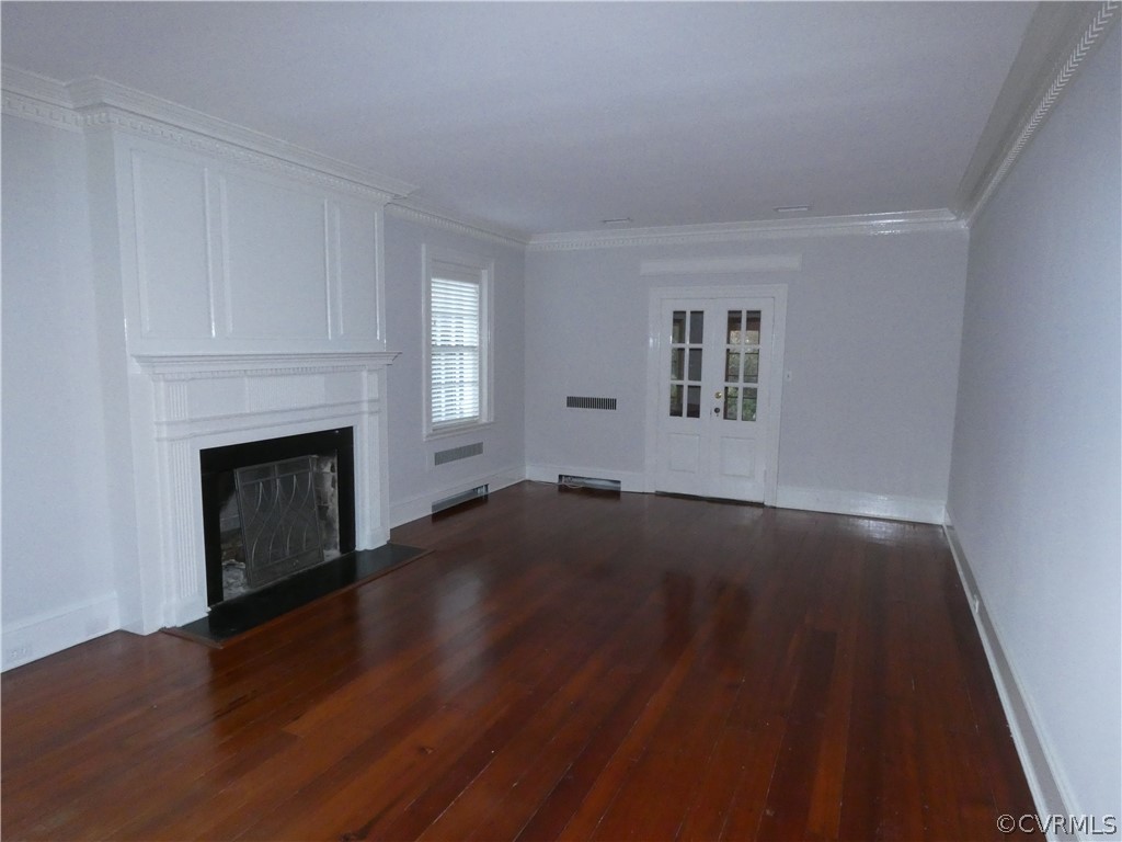 1105 Overbrook Road Petersburg, VA 23805 - Photo 8 of 40 Gallery Image 8
