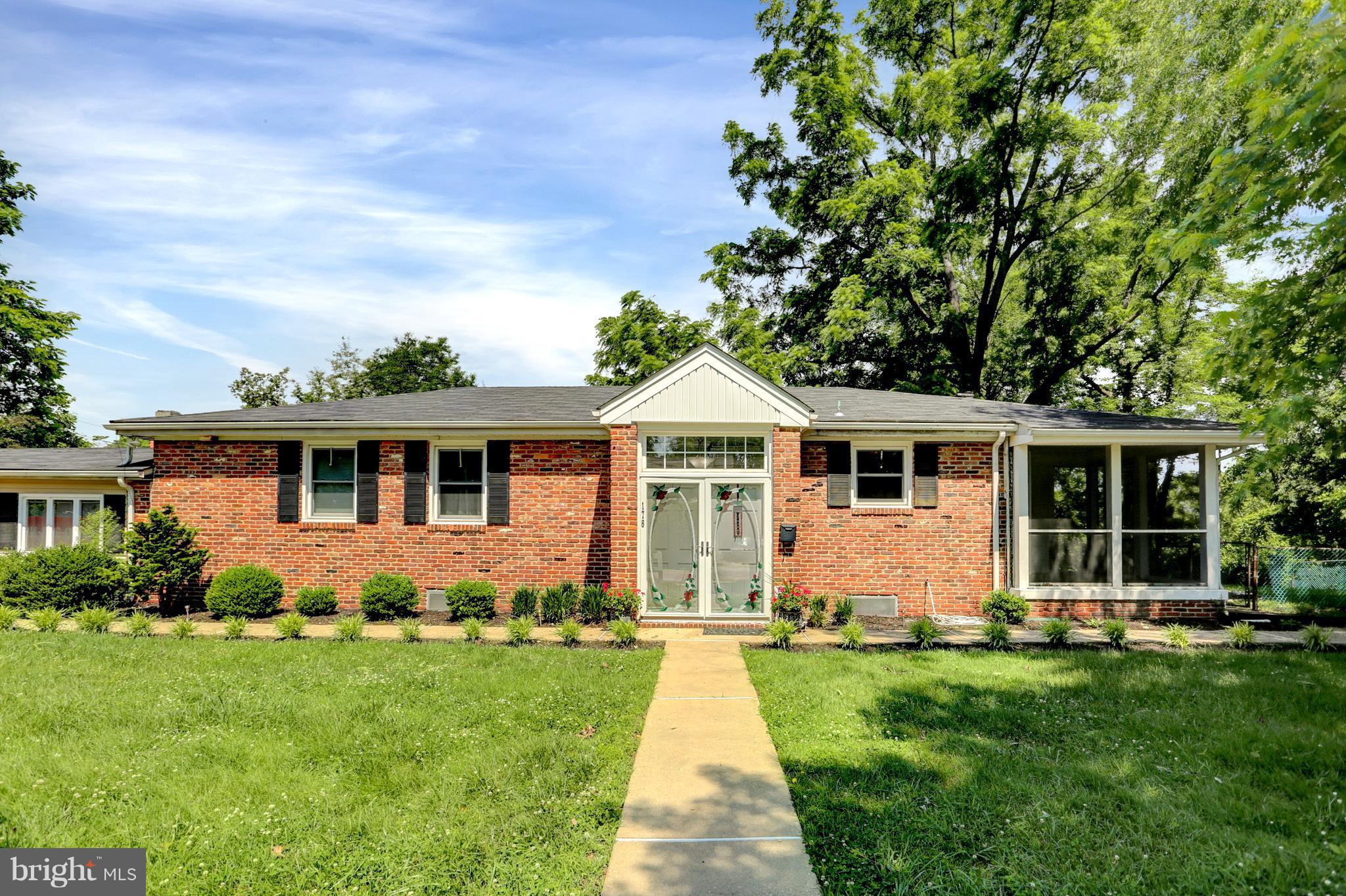 178 Park Road Pasadena, MD 21122 - Photo 2 of 23 House Front