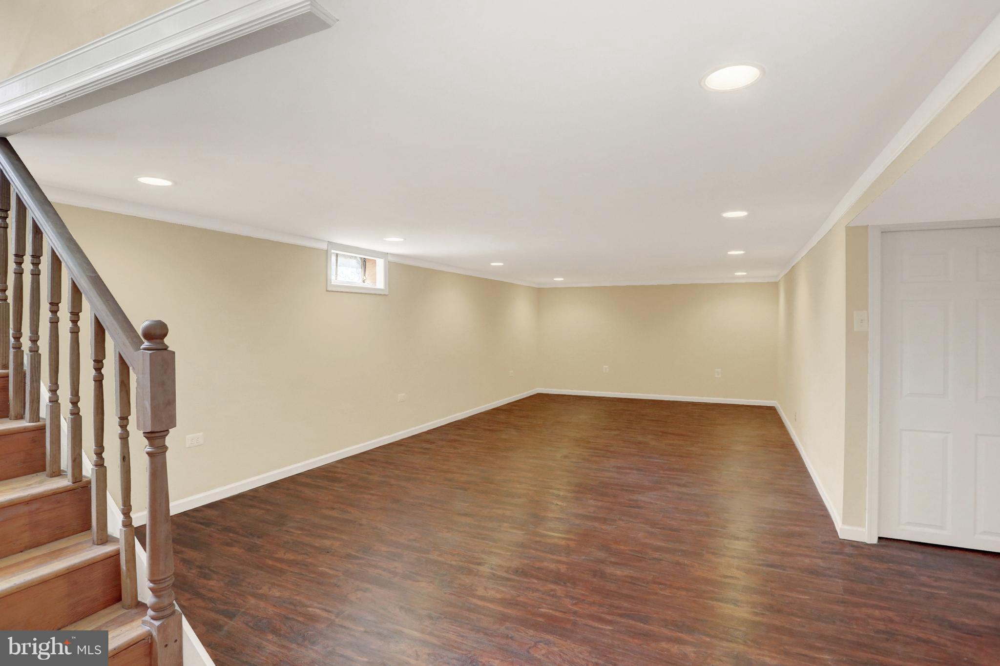 178 Park Road Pasadena, MD 21122 - Photo 17 of 23 Lower Level Family Room