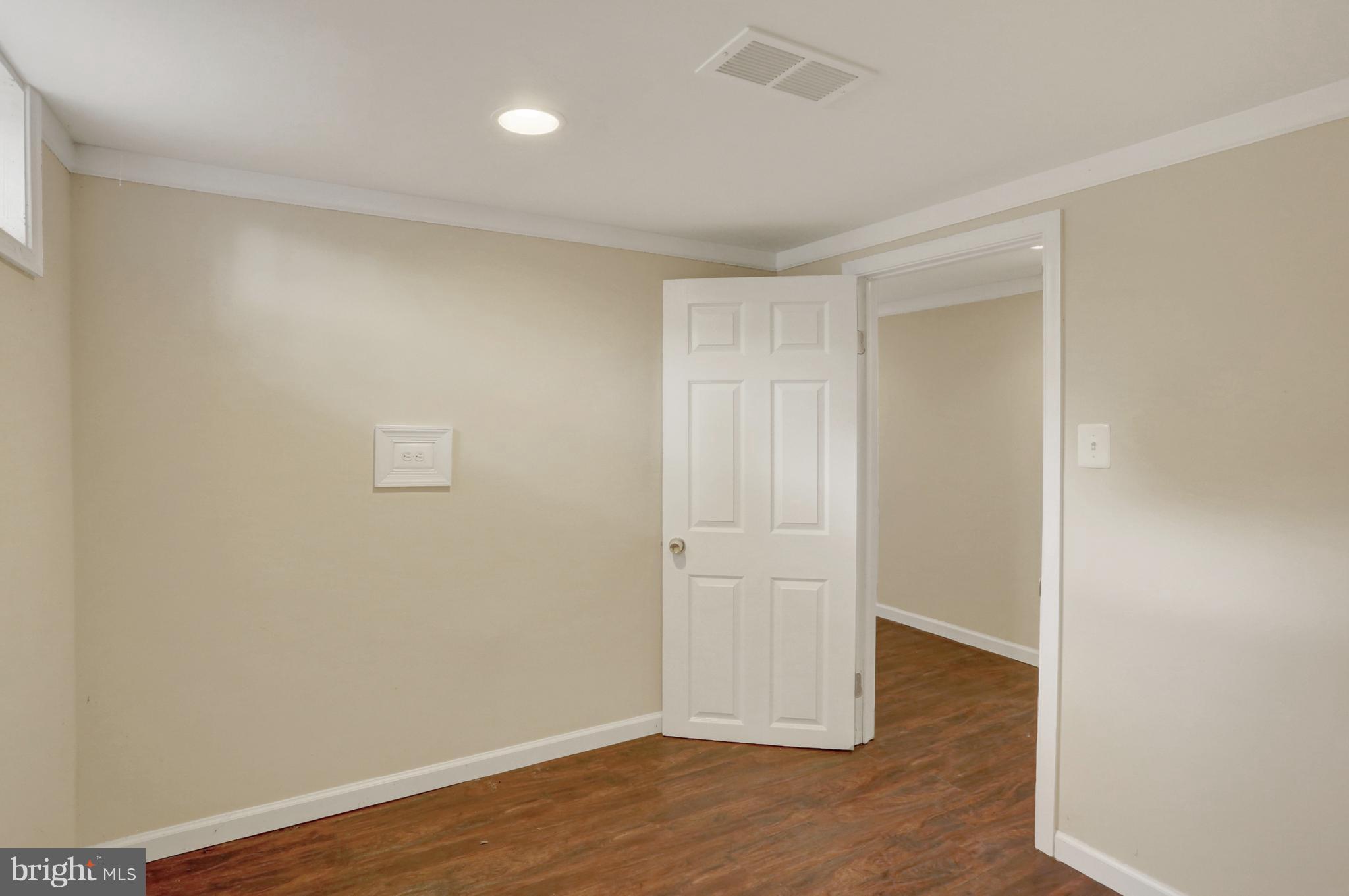 178 Park Road Pasadena, MD 21122 - Photo 20 of 23 Den/Office in Lower Level